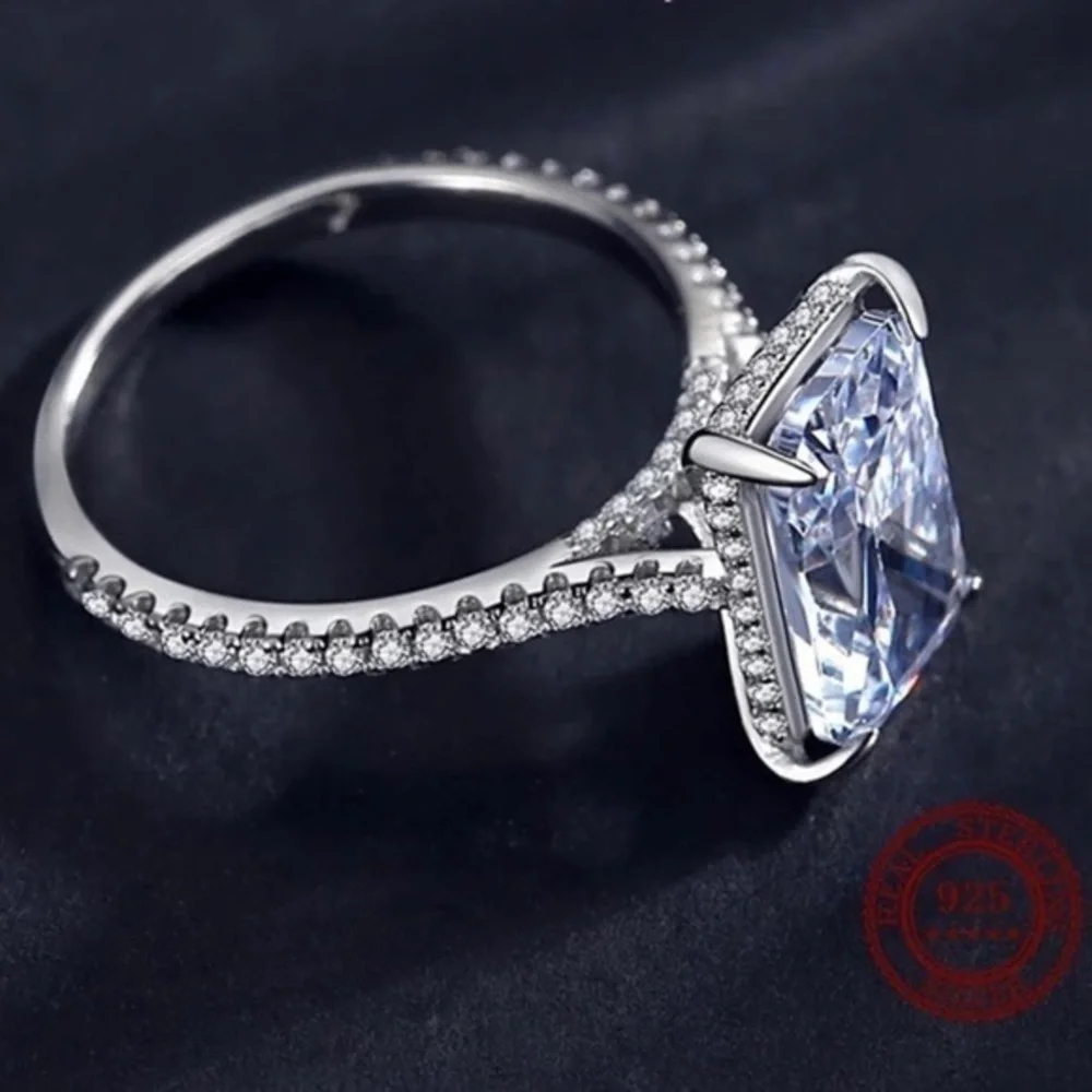925 Sterling Silver Emerald Cut CZ Ring